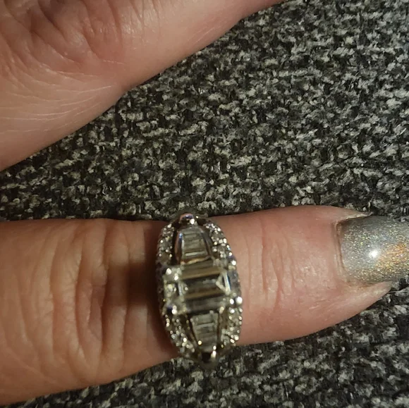 Certified Diamond ring - Picture 3 of 5